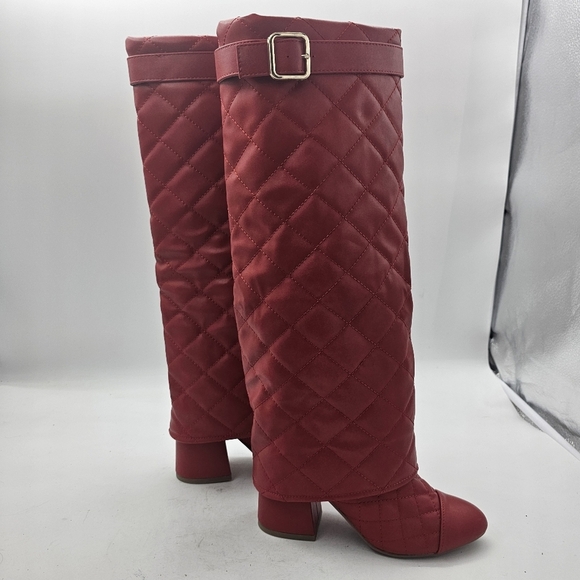 Wild Diva Lounge London Quilted Knee High Boot Red Size 5.5 NWOB - Picture 5 of 10